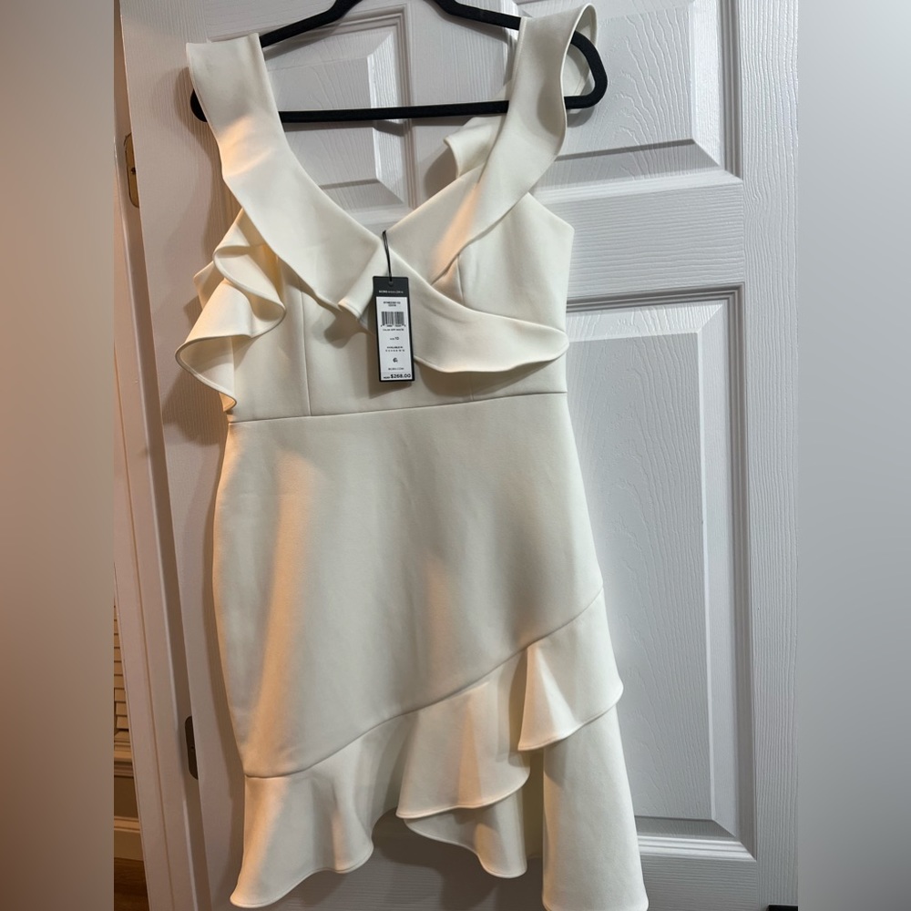 BCBG MaxAzaria dress Ivory Size 10